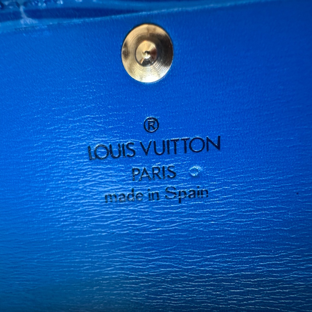 Louis Vuitton Epi Blue 4 Key Case - Picture 4 of 7